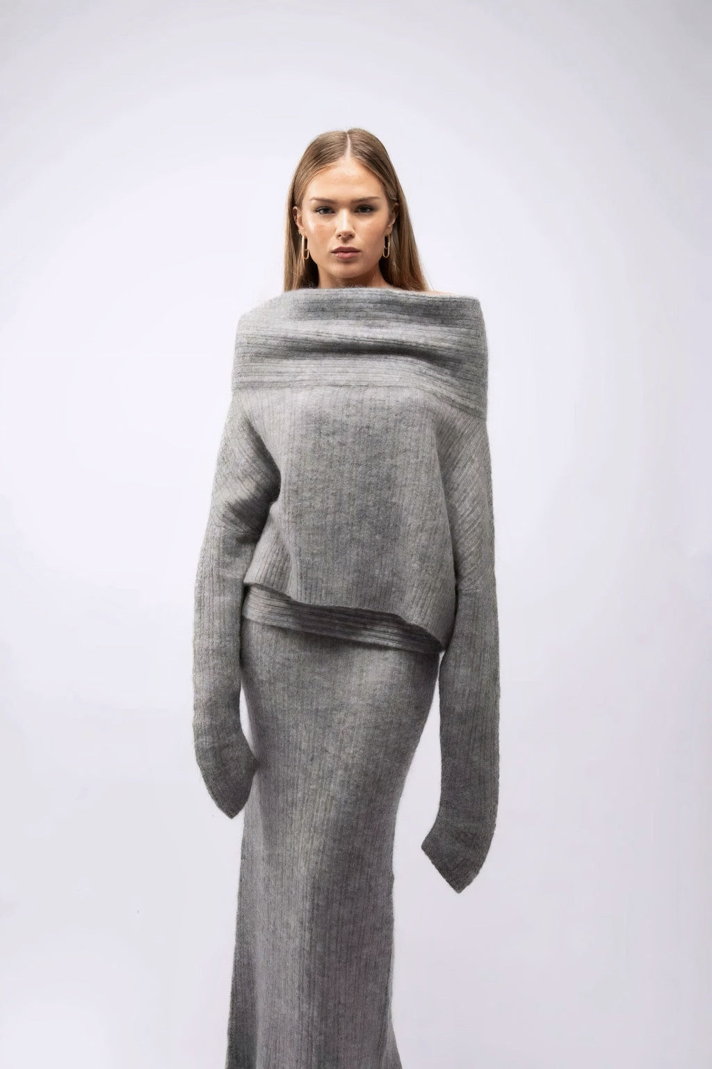 Strick-Set Pullover & Maxirock