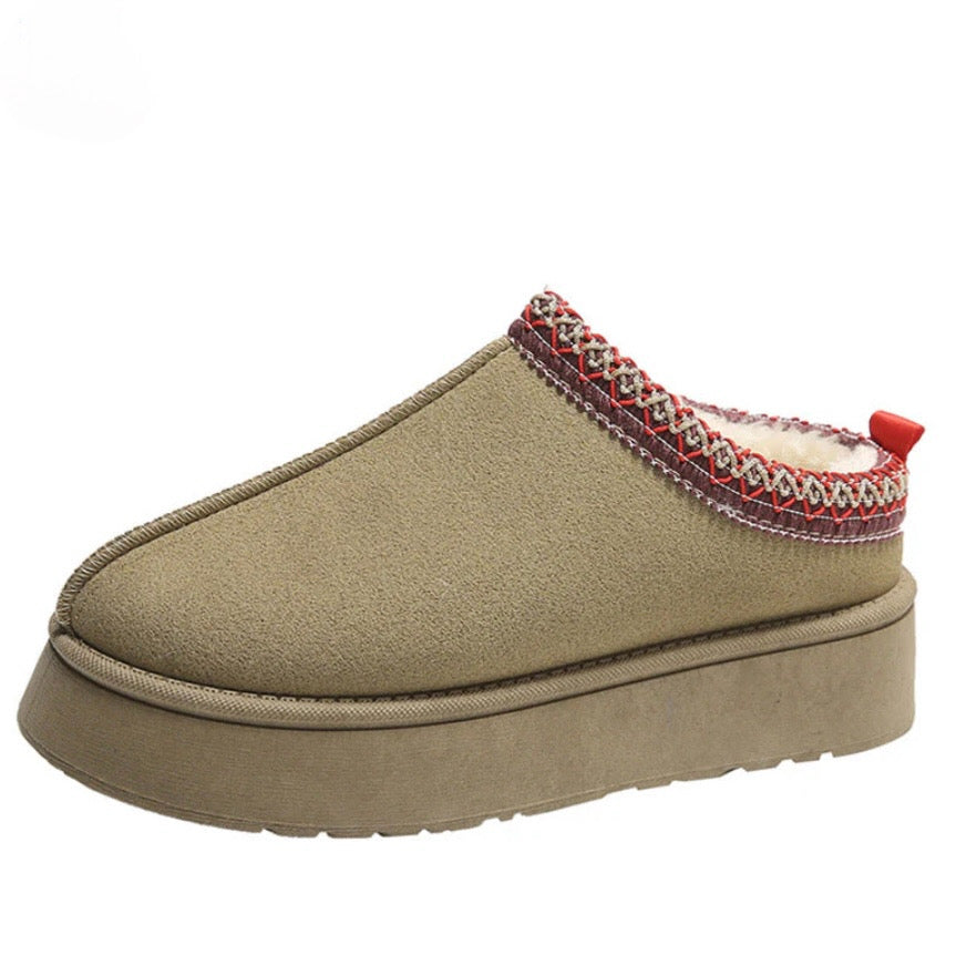 Vegan winter slippers