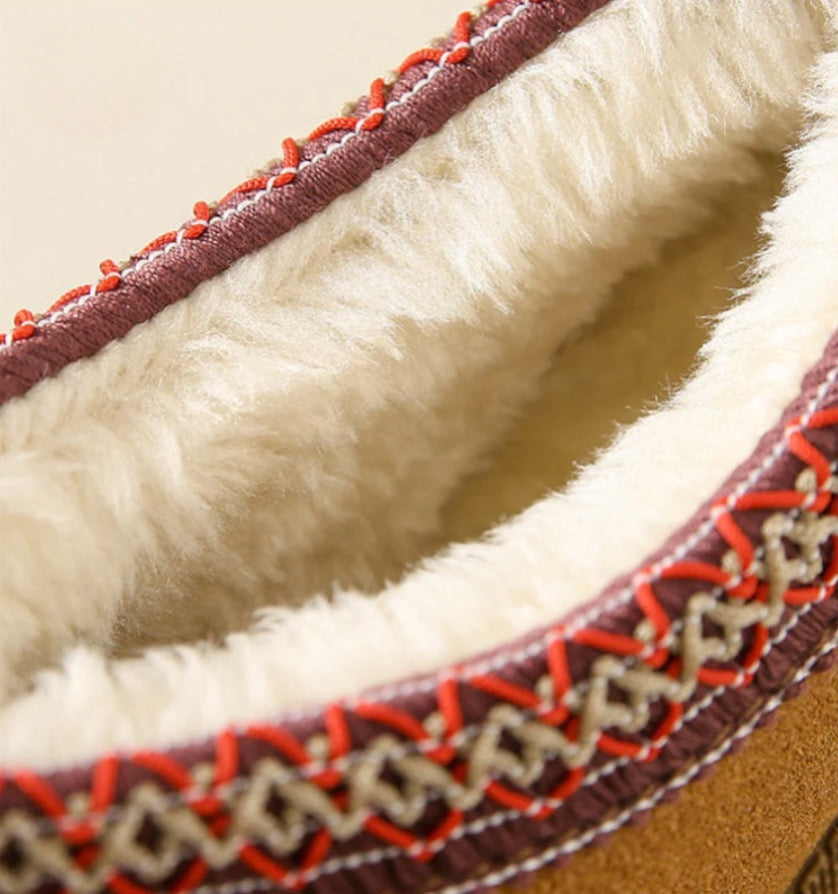 Vegan winter slippers