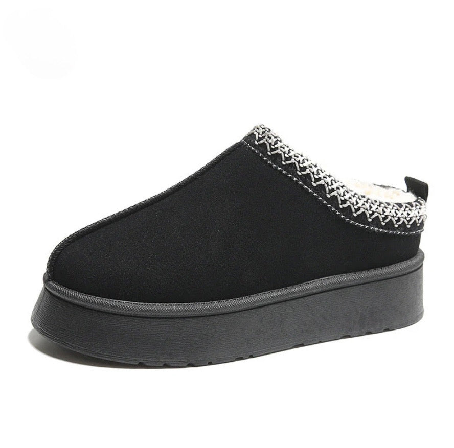 Vegan winter slippers